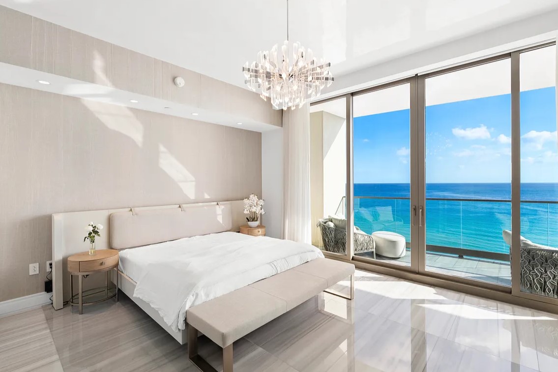 Estates of Acqualina Condo