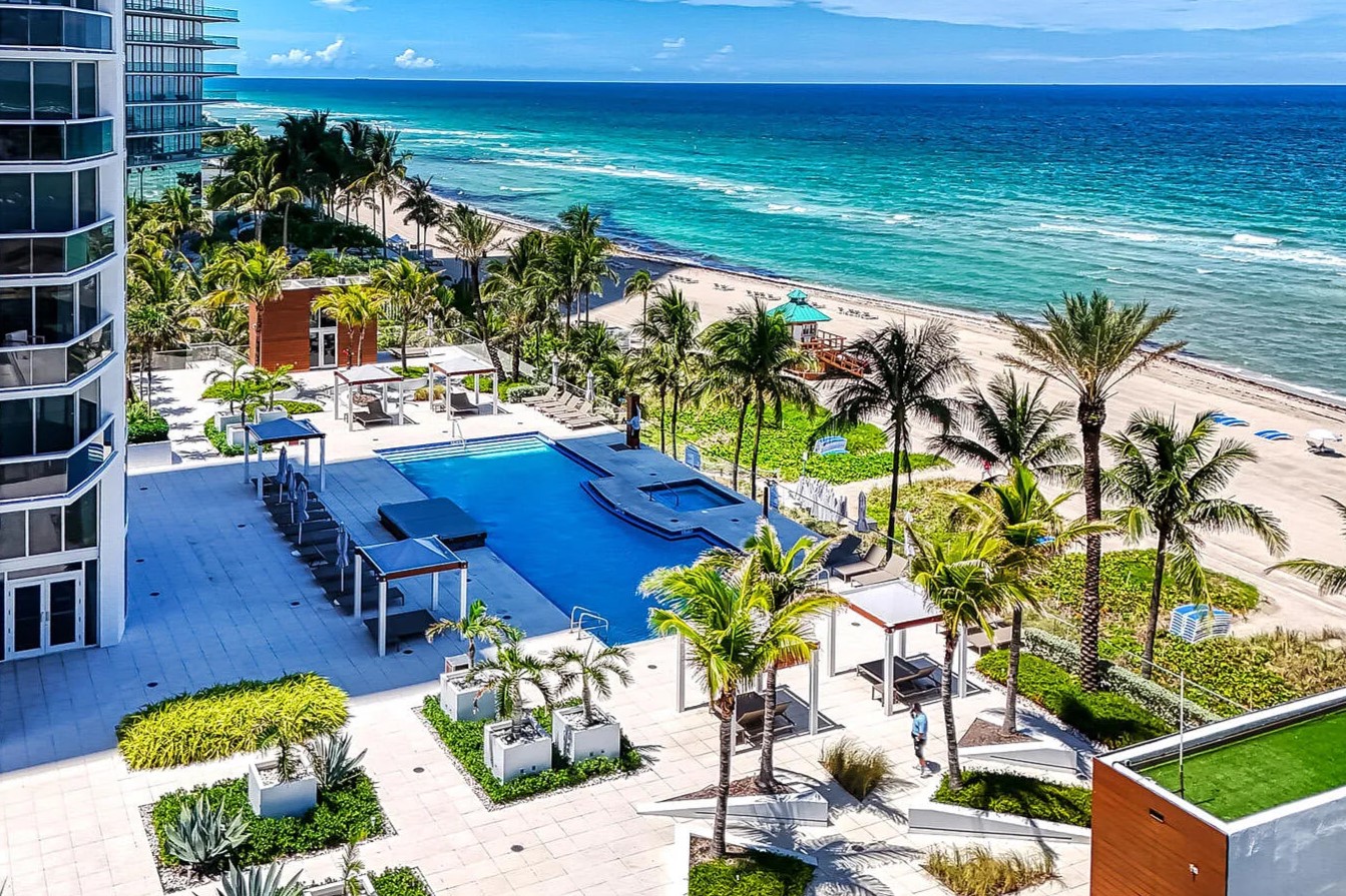 Ocean III Tower Beach and Pool