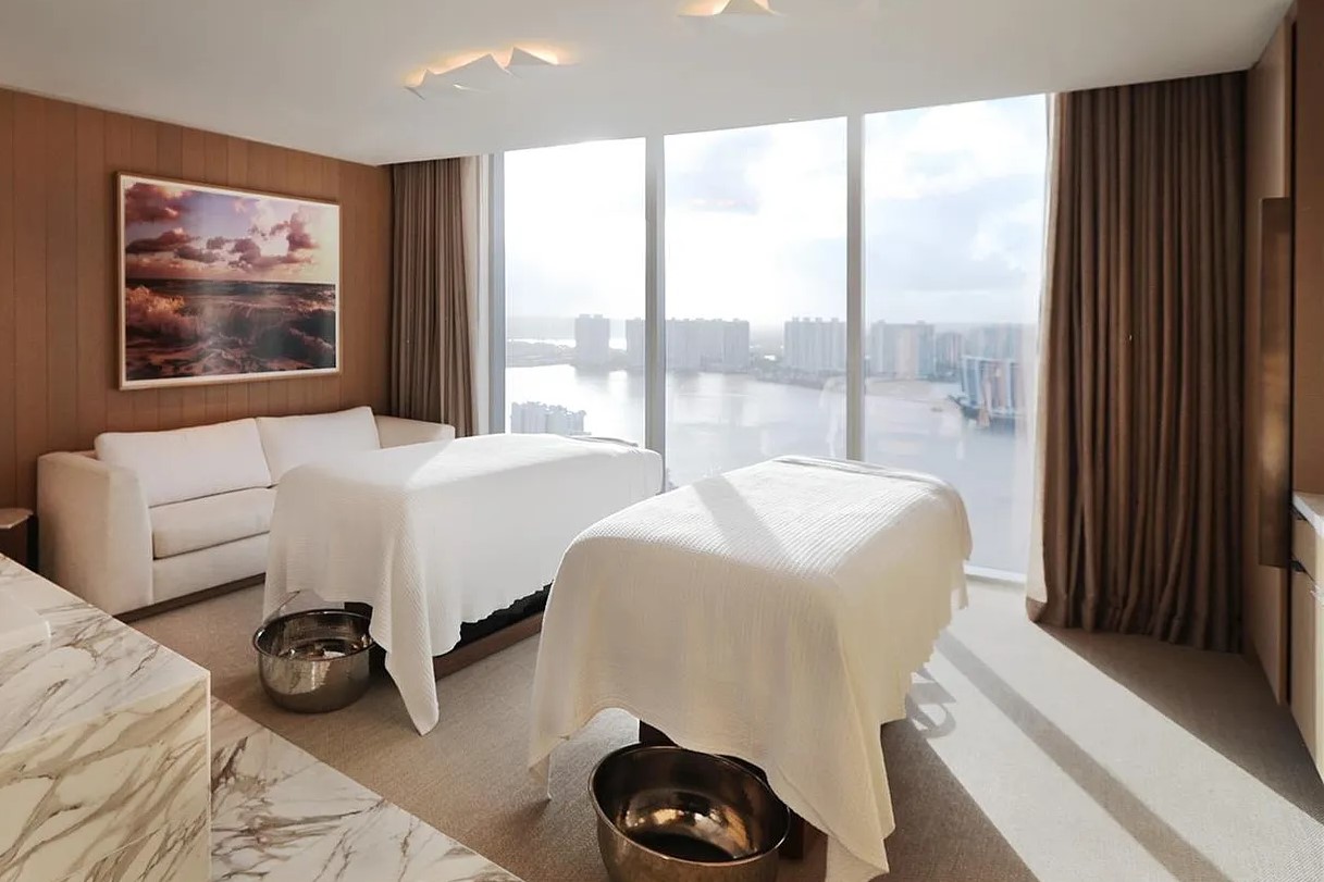 Sunny Isles Beach Luxury Real Estate