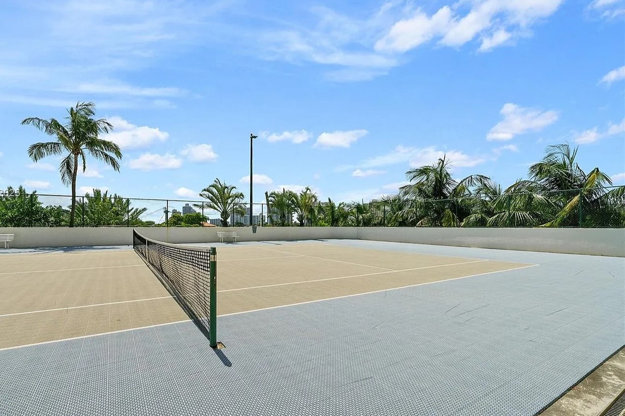 Millennium Tower Tennis Area