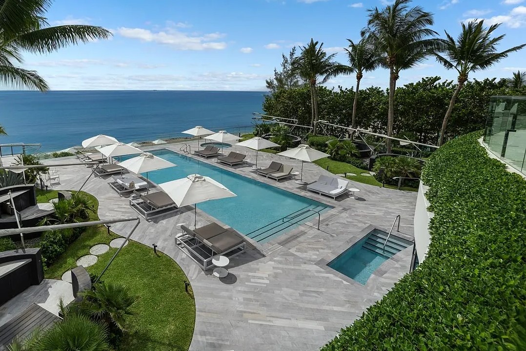 Regalia Tower Pool