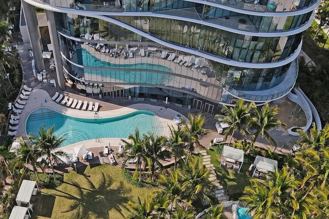 The Ritz-Carlton Beach and Pool