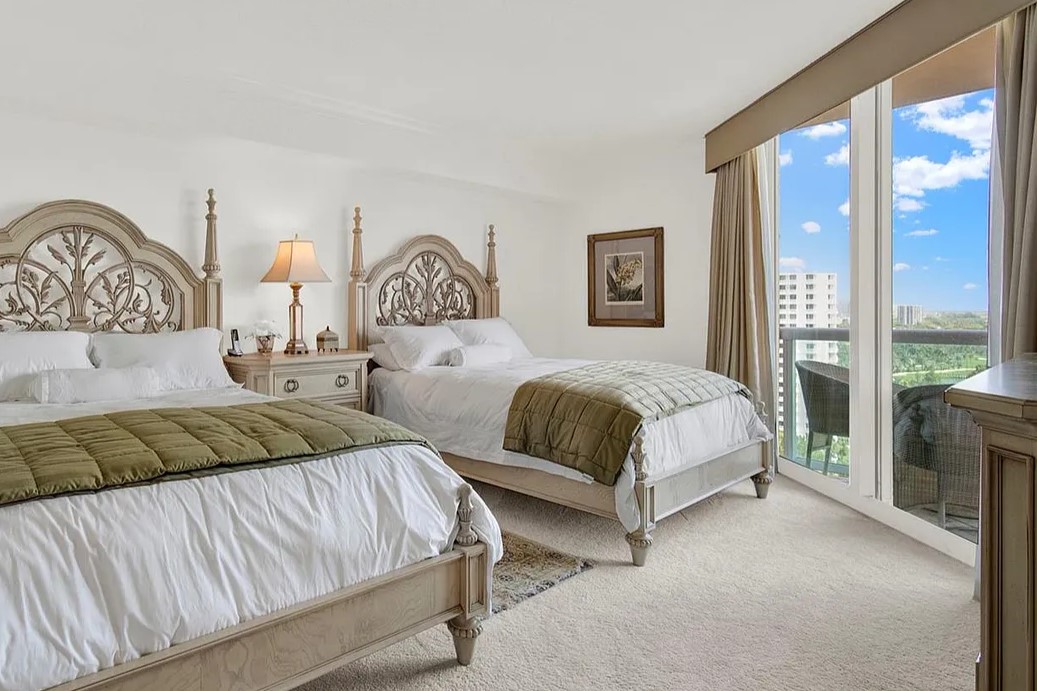 Hidden Bay Bedroom