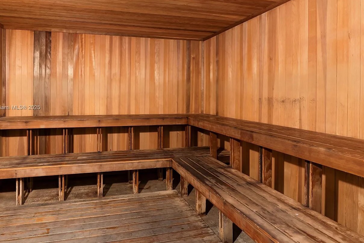 Hidden Bay Reading Area