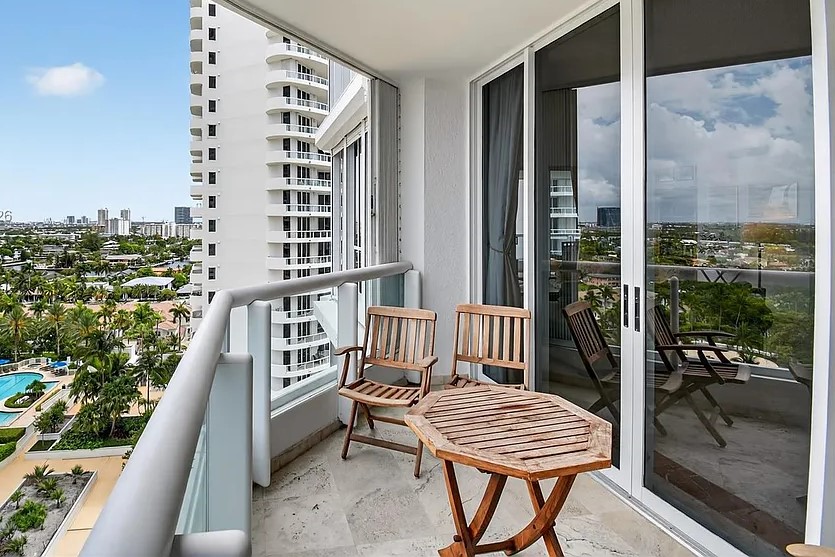 Atlantic II Balcony