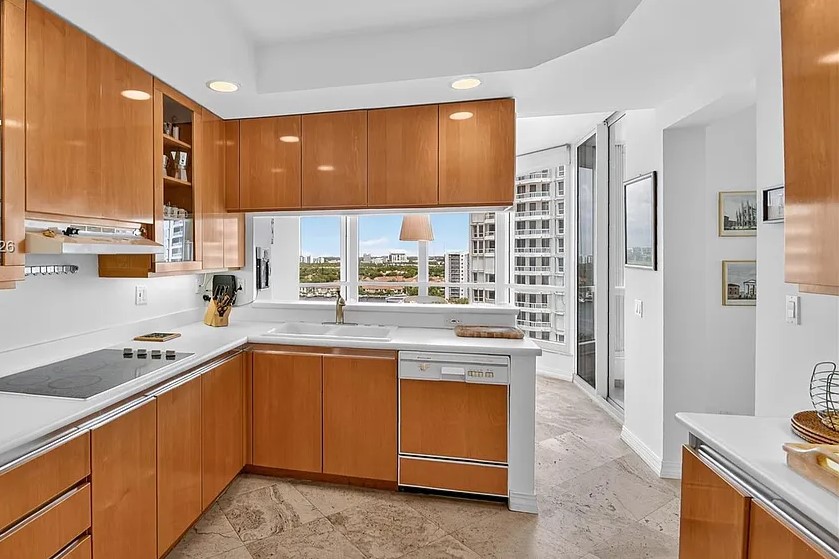 Atlantic II Kitchen