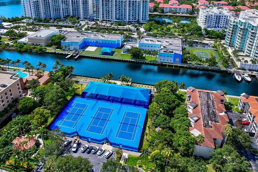 Aventura Marina One | Tennis Court