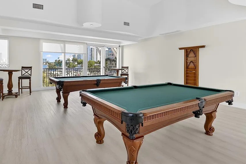 Aventura Marina II Entertainment Area