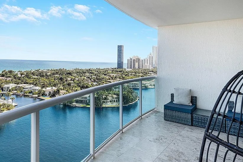 Estates of Acqualina Condo