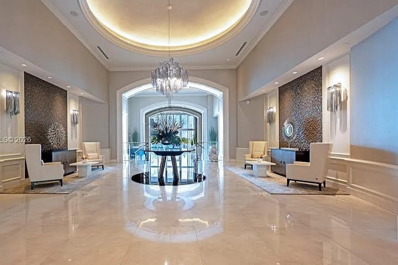 Peninsula I Lobby