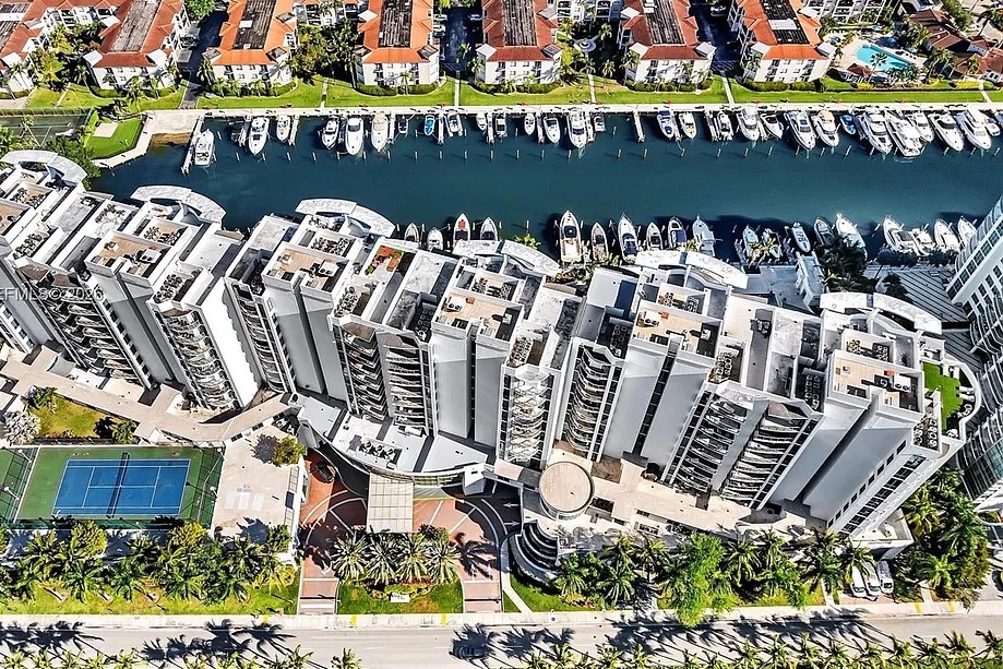 Uptown Marina Lofts Aerial View