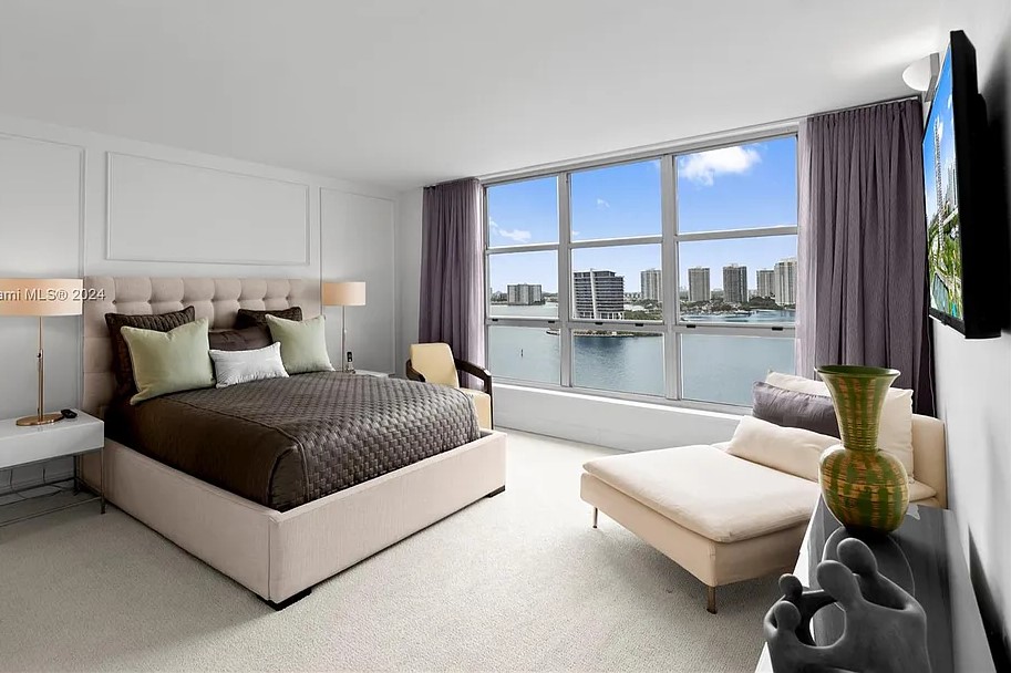 Mystic Pointe 300 Bedroom