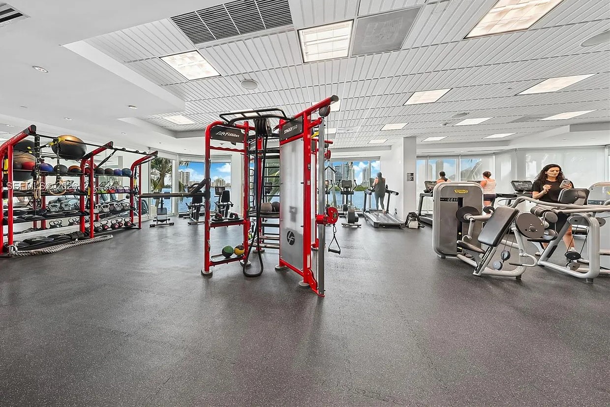 Peninsula II Gym