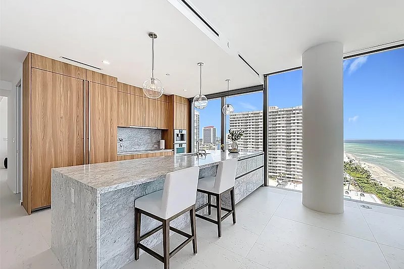 2000 Ocean Kitchen