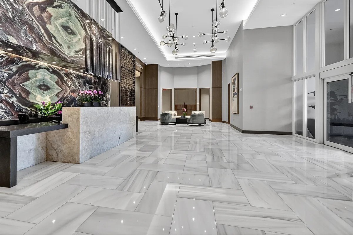 Bellini Lobby