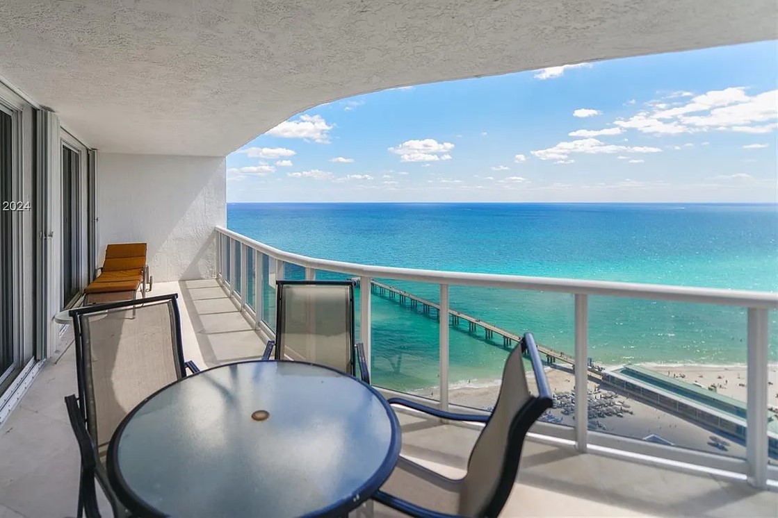 Sands Pointe Balcony
