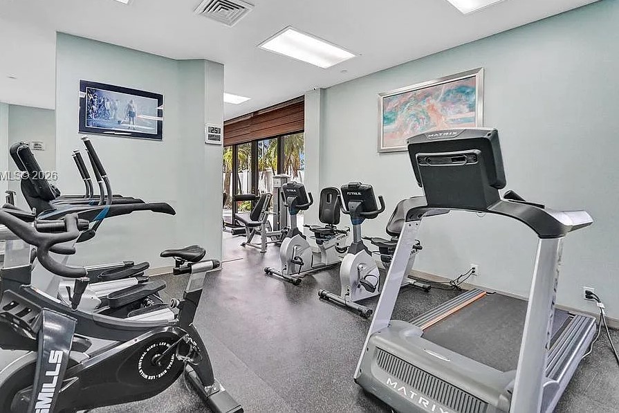 Harbor Towers Gym