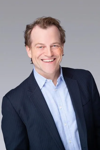 Scott Kearns, your realtor extraordinaire in Toronto, Ontario