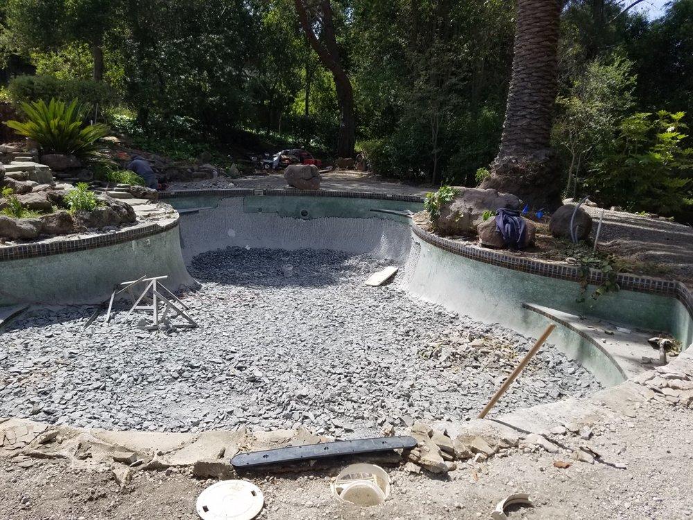 Pool Repair Contractor in Santa Clara