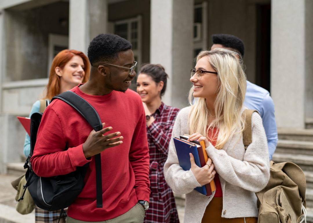 Making friends in College