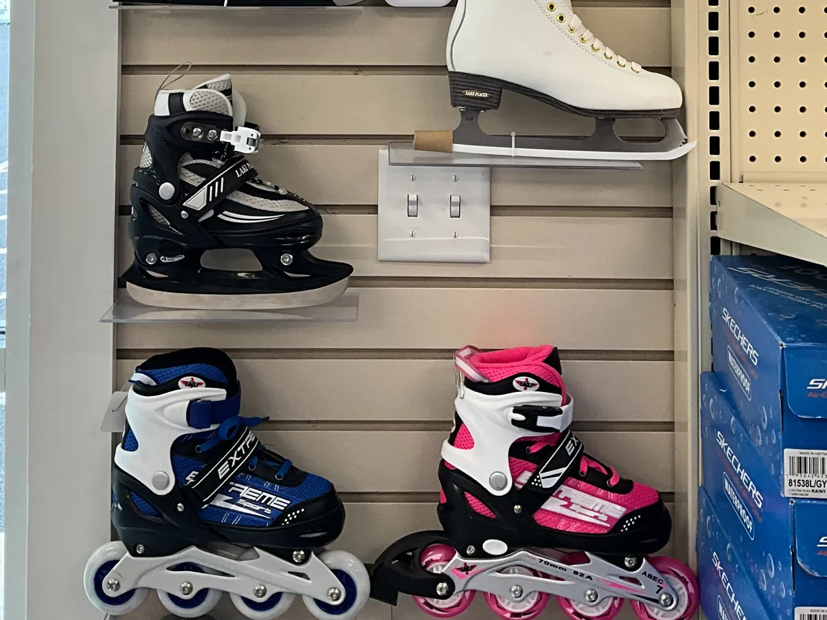 Skates