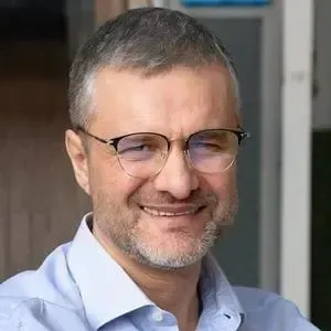 David L