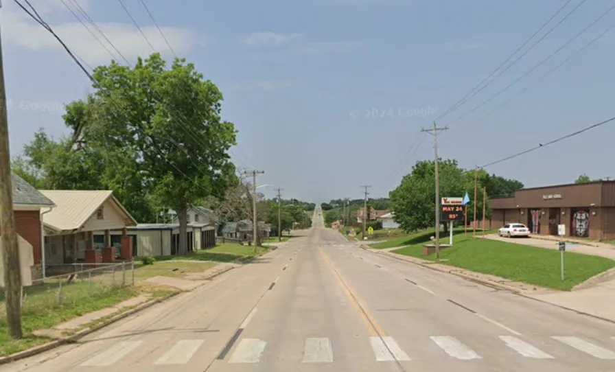 Photo of Yale OK