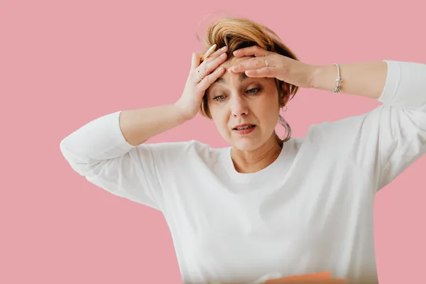 How Blood Sugar Affects Your Hormones More Than You Think