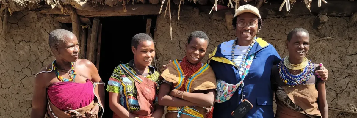 Datoga women and Cilla Travel
