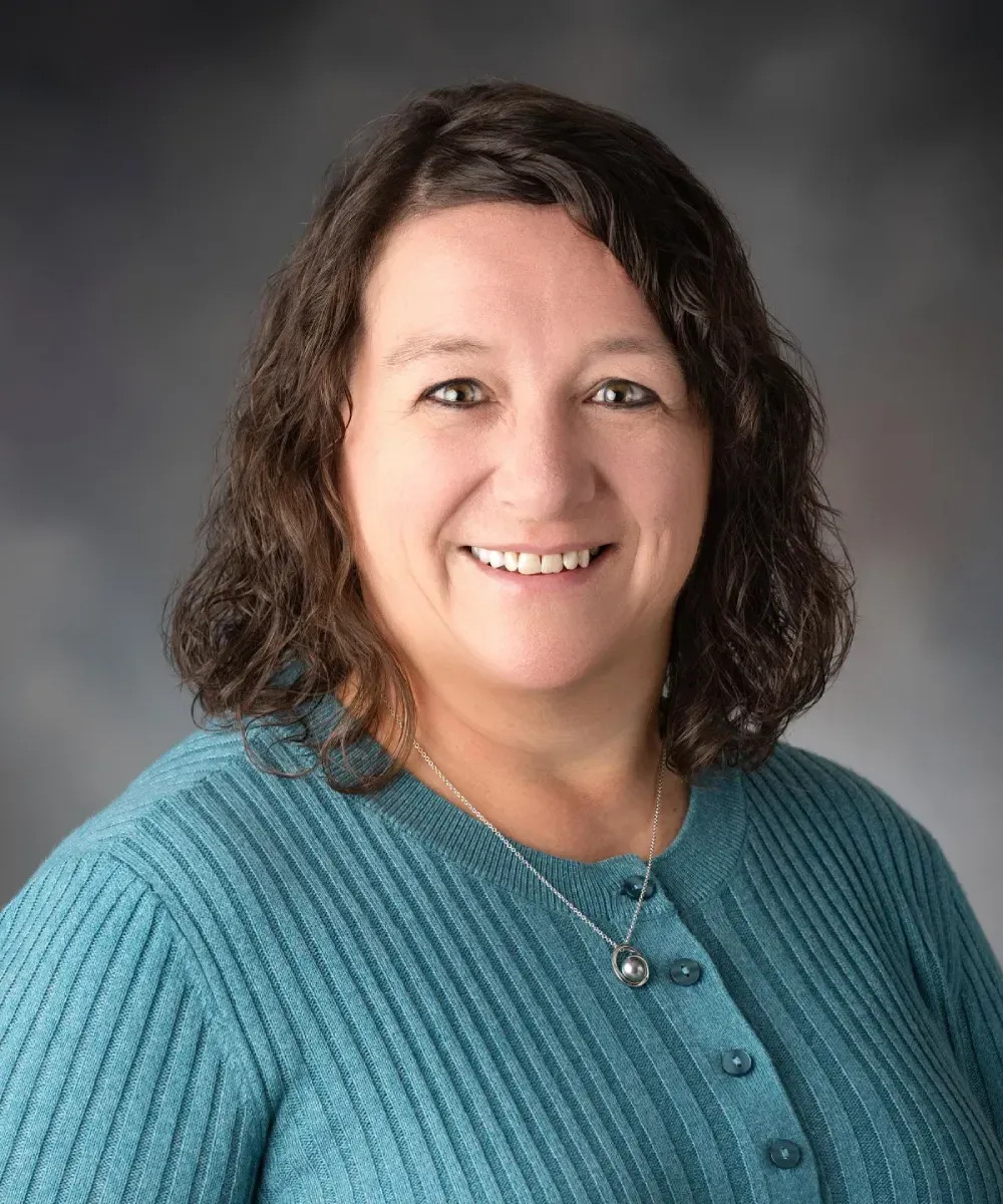 Julie McCaslin – First Impressions Representative at Stonebridge Wealth Systems