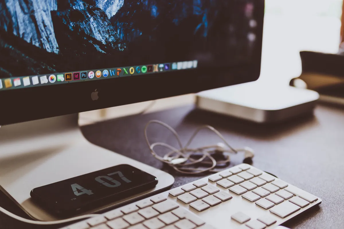 When Is the Best Time to Post on Social Media? It’s All About Your Audience!