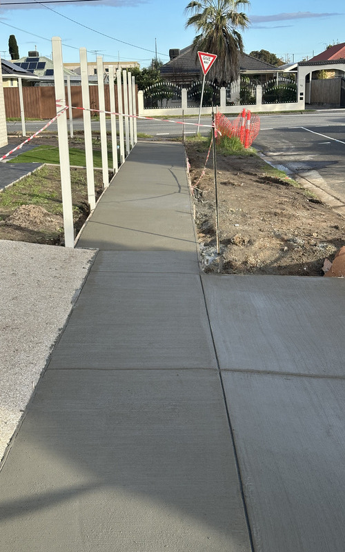 Concrete Stairs & Steps in Lara