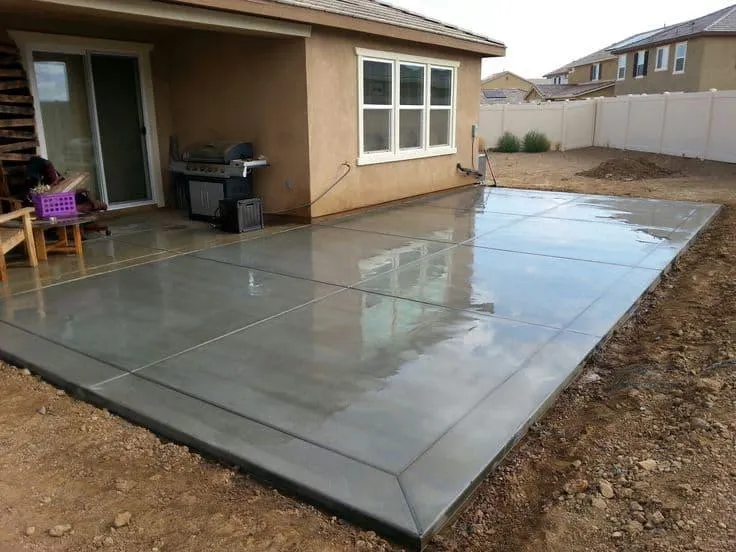 Dallas Concrete Pros builds and installs Driveway