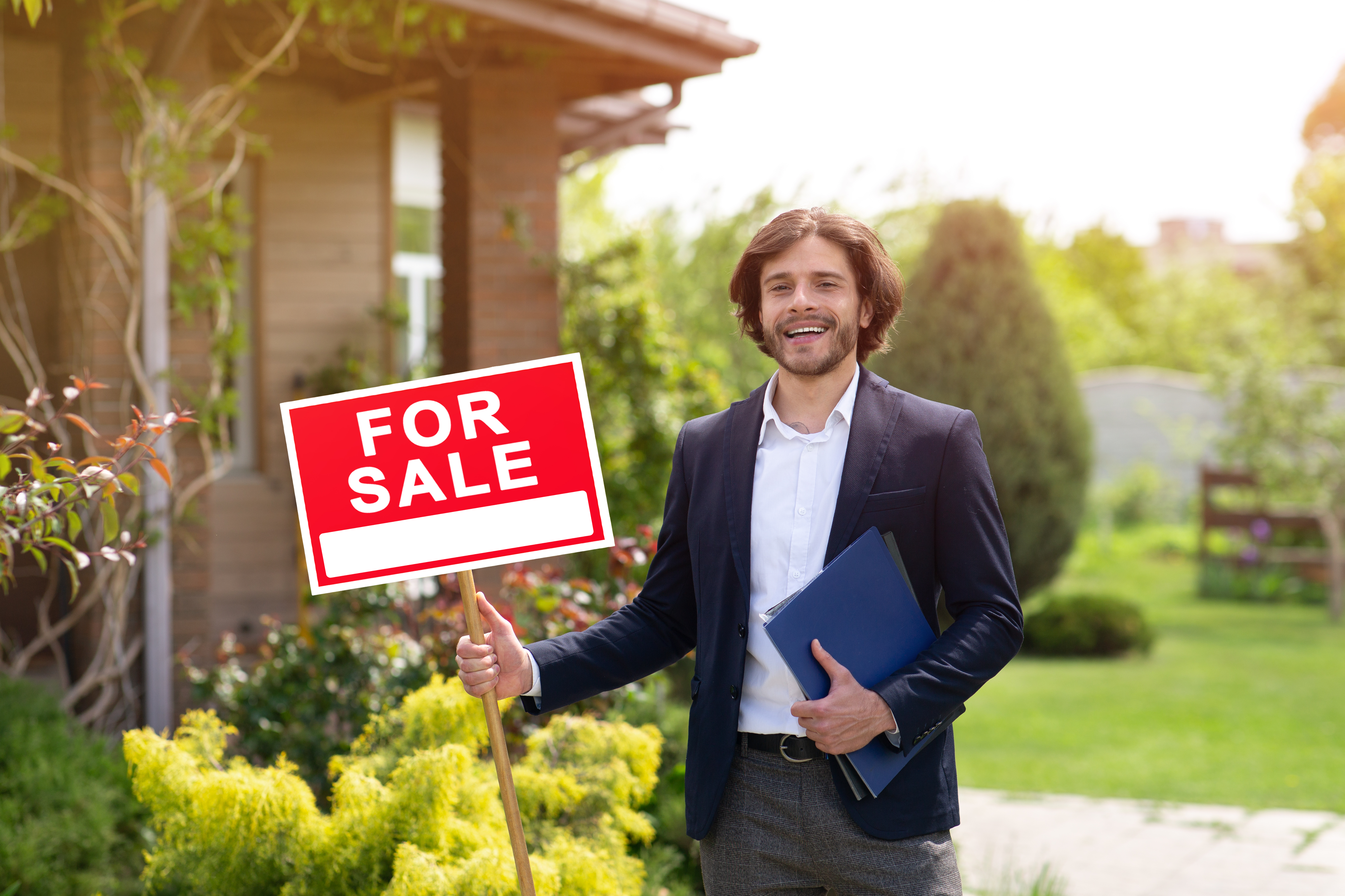 Selling Your Brighton Home: Mastering Buy and Sell Simultaneously