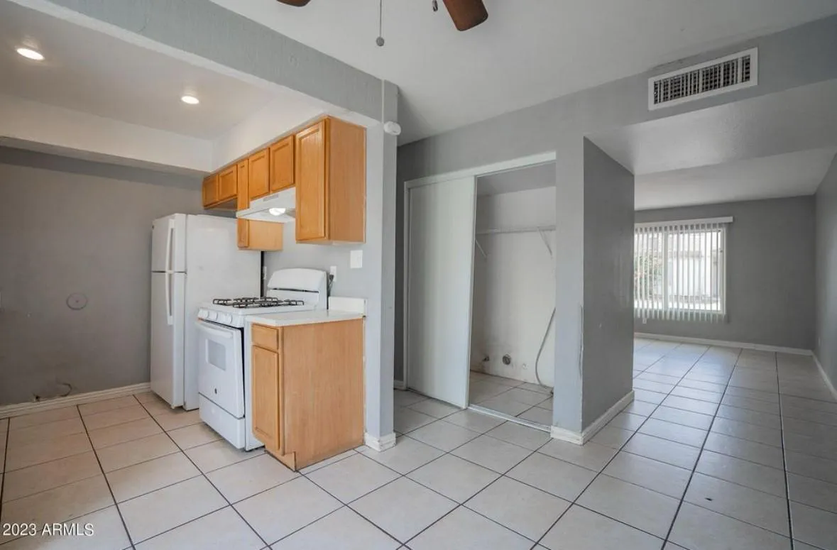 New fix and flip or great rental in Phoenix 3840 N 43rd Ave APT 70