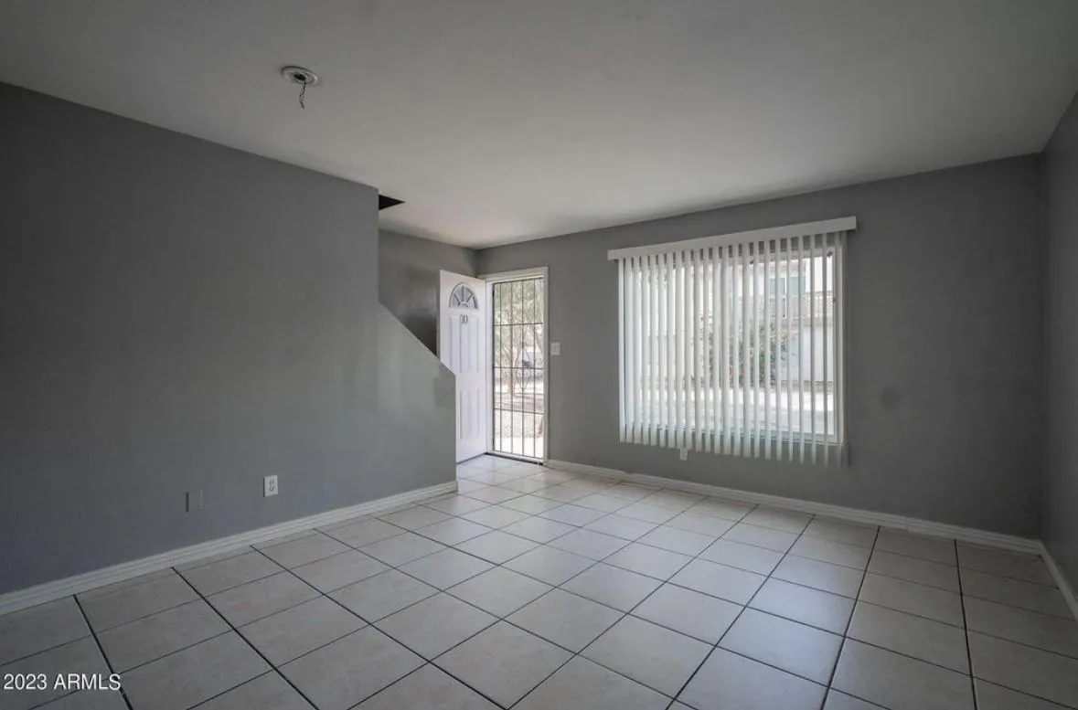 New fix and flip or great rental in Phoenix 3840 N 43rd Ave APT 70