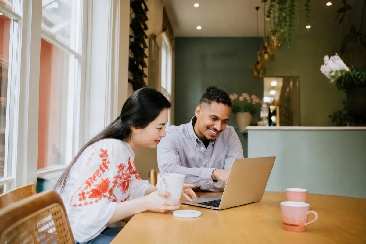 How to Become the Go-To REALTOR® in Your Local Market