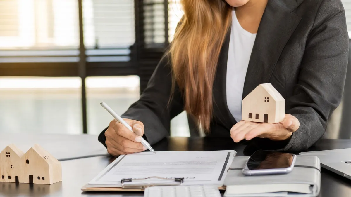 How Much Should a REALTOR® Spend on Lead Generation?