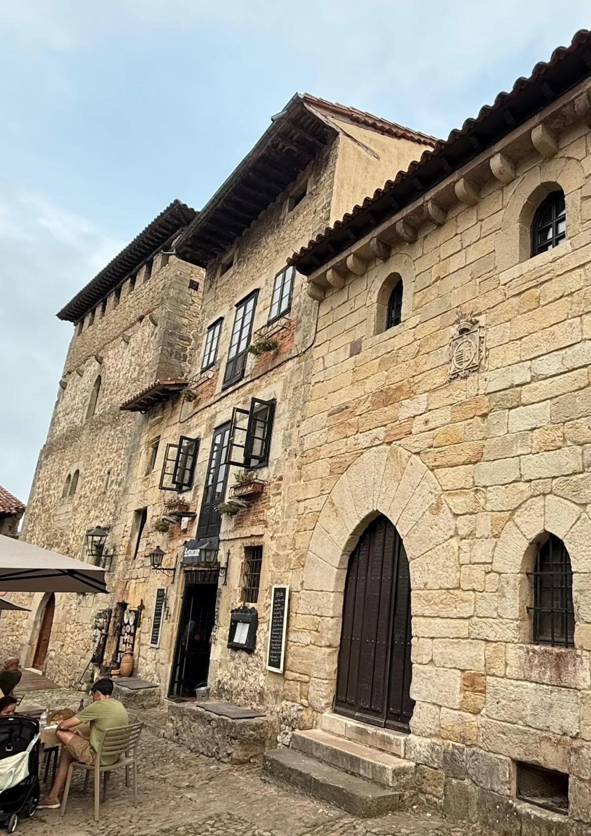 Handpicked accommodation along the Camino de Santiago route