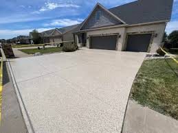 Franklin Concrete builds and installs Driveway
