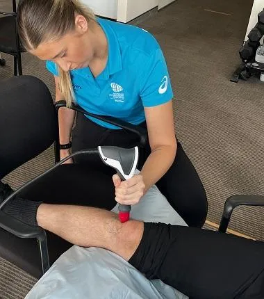 Shockwave therapy for knee pain