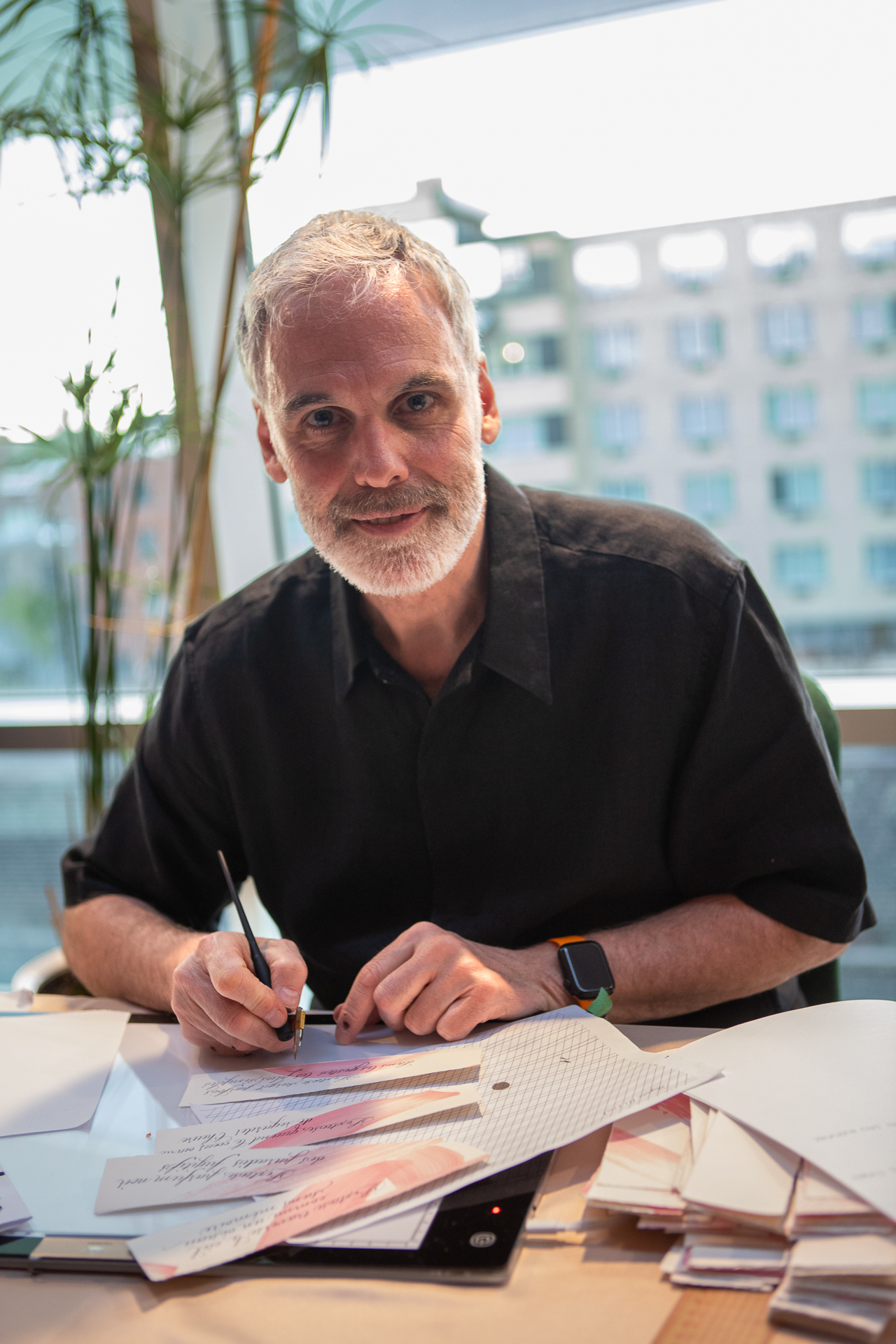 Marco Chioini, contemporary calligrapher and instructor