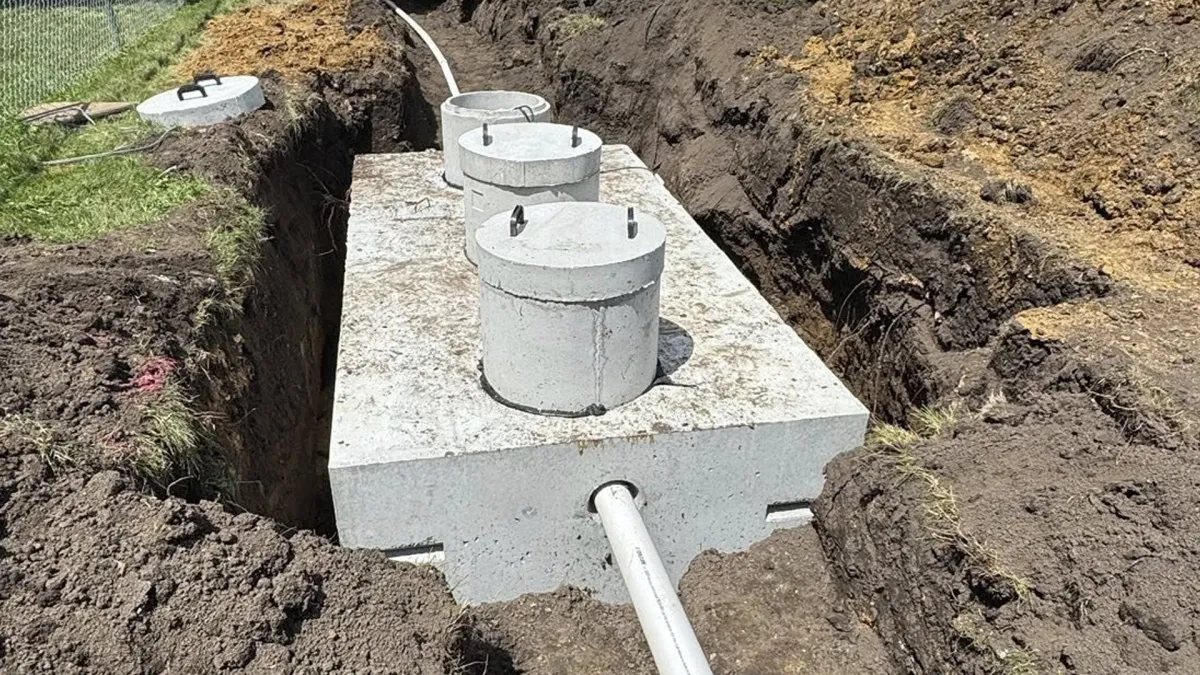 Chart showing recommended septic pumping intervals by household size