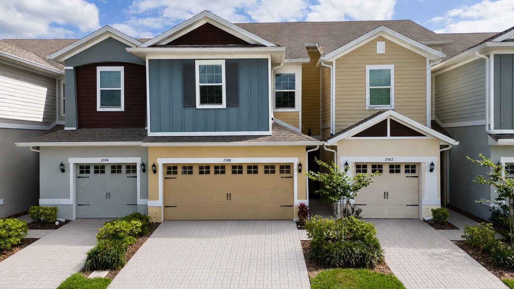 2588 Sedge Grass Way: Orlando por menos de $350K
