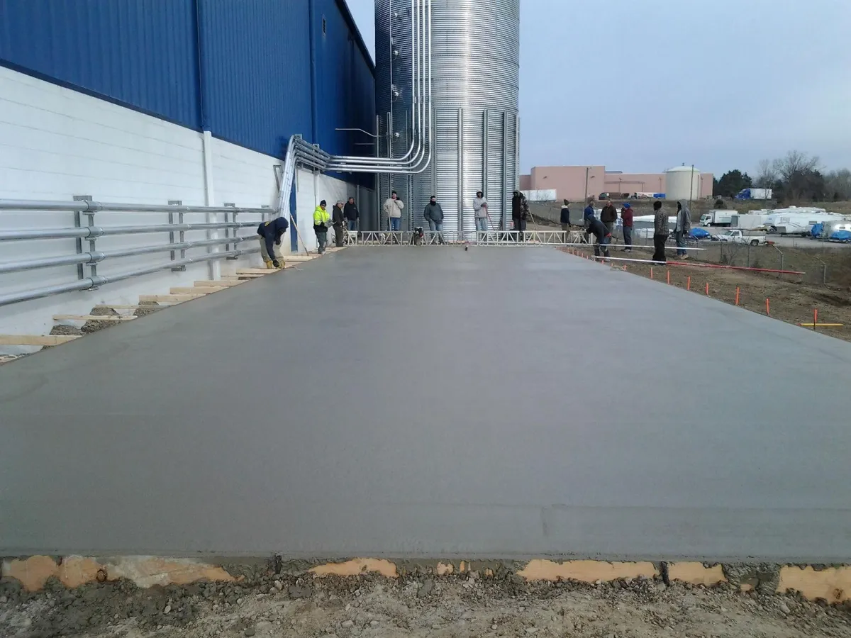 Silo foundation and other concrete work for American Compunding