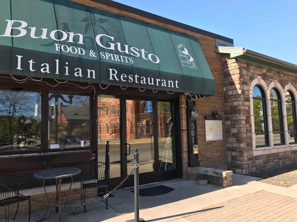 Italian restaruant buon gusto building addition