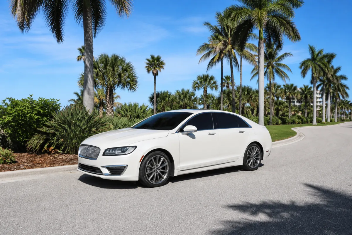 Choosing the Best Window Tint for Your Bonita Springs Vehicle