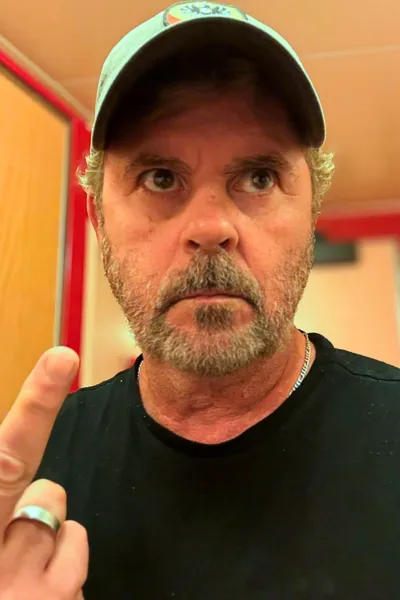 Comedian/Musician J.R. Brow is bringing his high-energy show to Paddy's