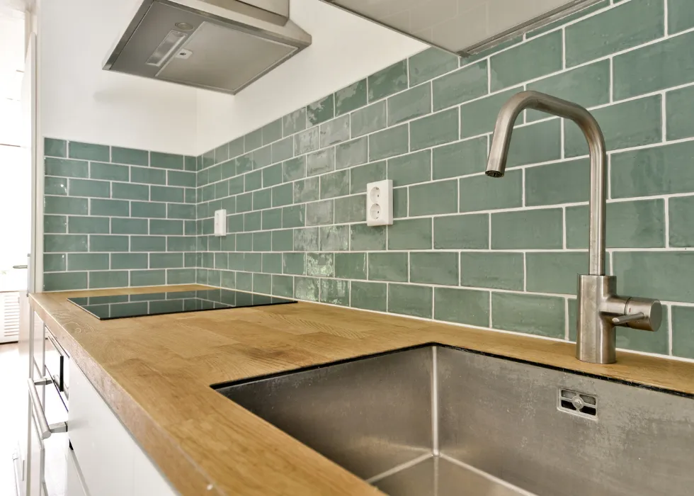 Custom tile installation featuring a kitchen backsplash in Portland, OR