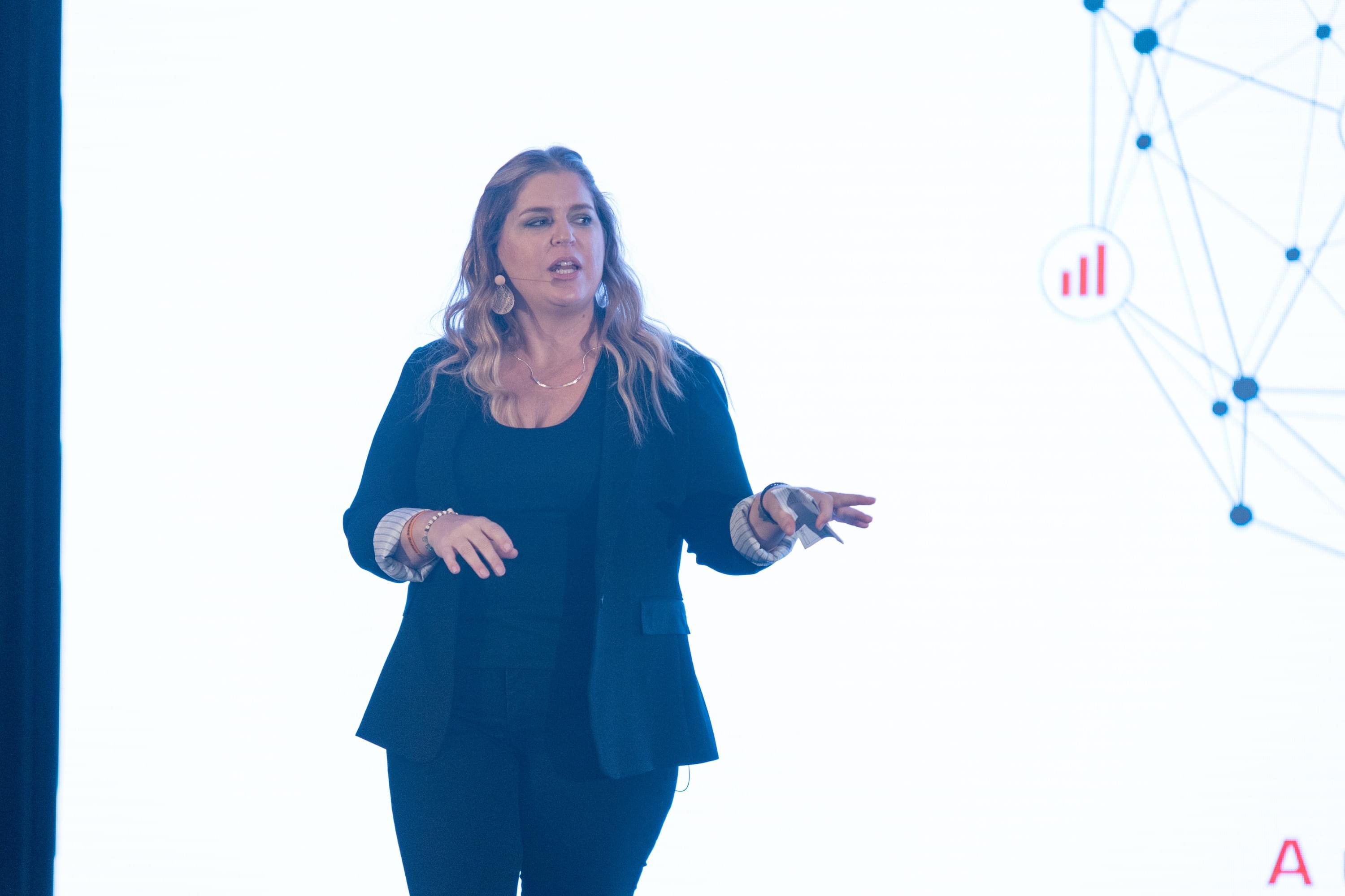 Dr. Lisa Faast